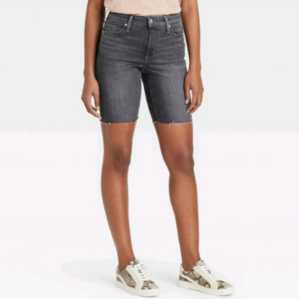 UNIVERSAL THREAD High-Rise Bermuda Shorts